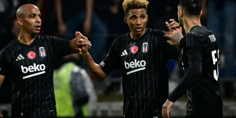 Besiktas vs Midtjylland hướng đến thắng lợi